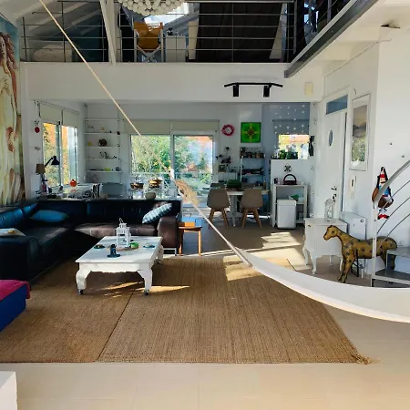 Holiday home Beachfront Olympus Villa - Bright & Sunny Retreats